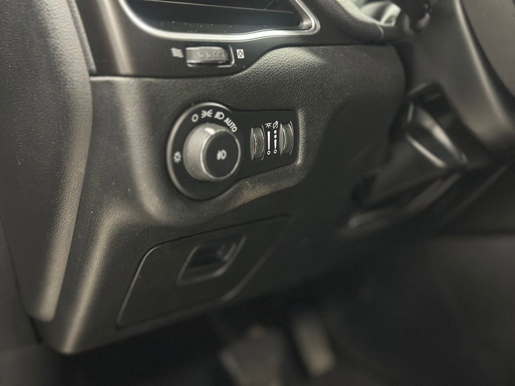 2020 Jeep Cherokee Trailhawk