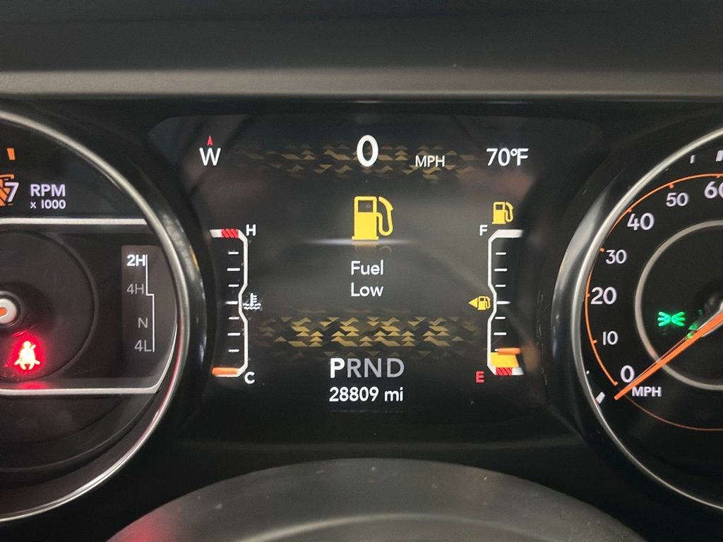 2023 Jeep Gladiator Sport S photo 4