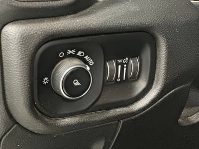 2019 RAM 1500 Tradesman Crew Cab 4x2 6'4" Box