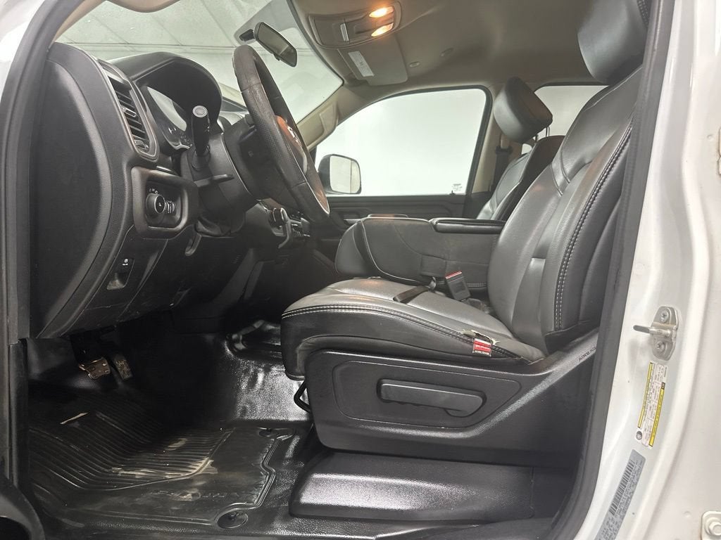 2019 RAM 1500 Tradesman Crew Cab 4x2 6'4" Box