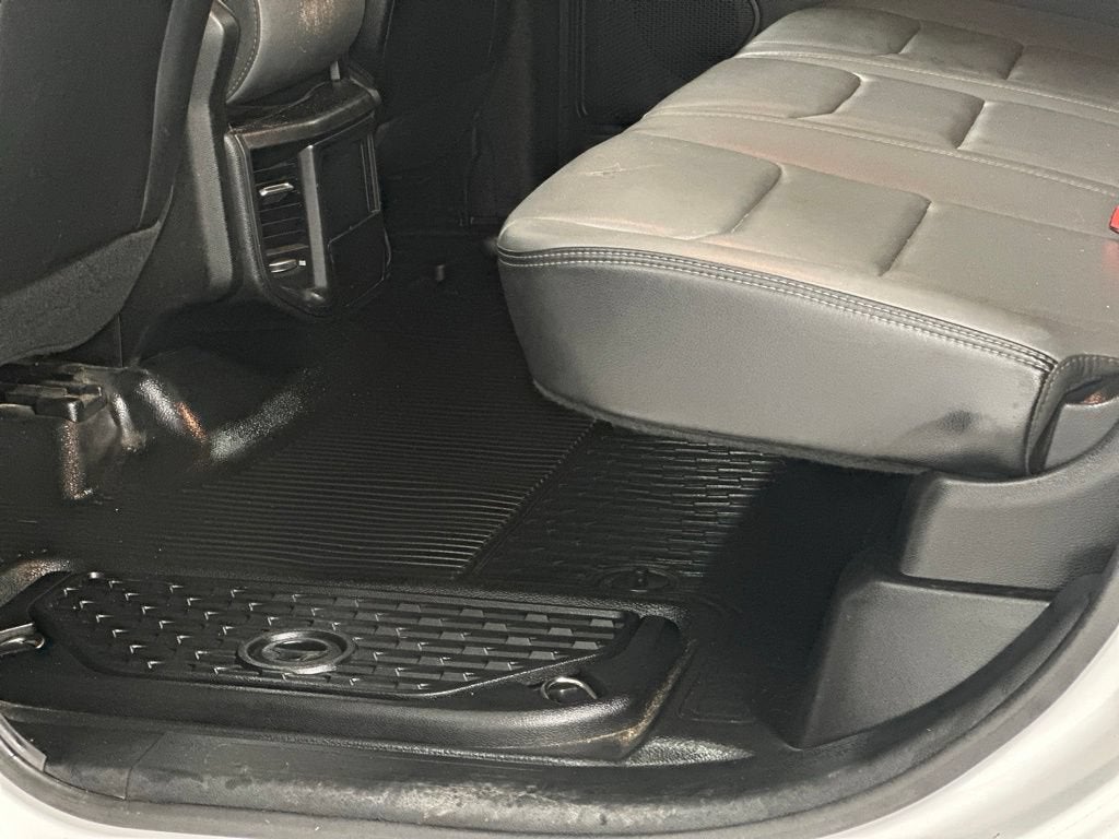 2019 RAM 1500 Tradesman Crew Cab 4x2 6'4" Box