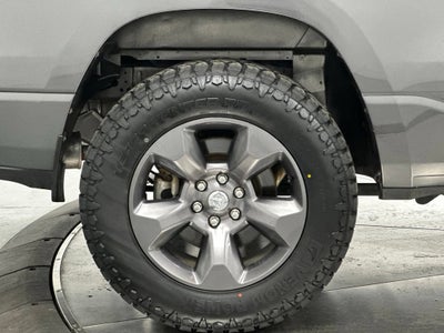2019 RAM 1500 Big Horn/Lone Star Crew Cab 4x4 5'7" Box