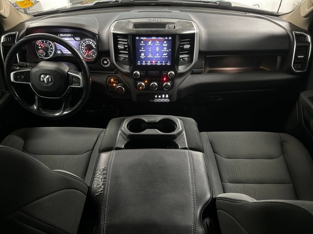 2019 RAM 1500 Big Horn/Lone Star Crew Cab 4x4 5'7" Box