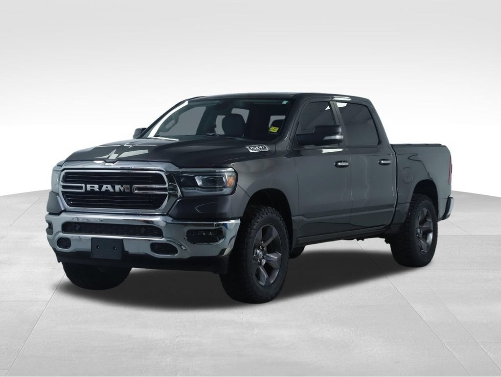 2019 RAM 1500 Big Horn/Lone Star Crew Cab 4x4 5'7" Box