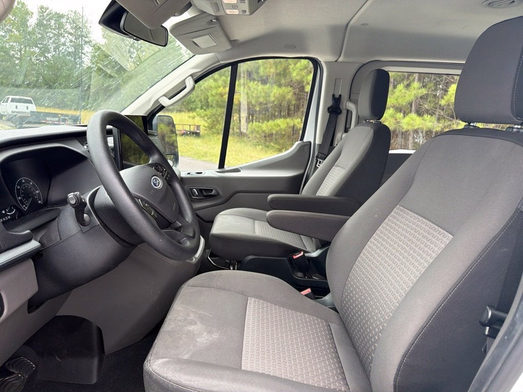2023 Ford Transit Passenger Wagon XL