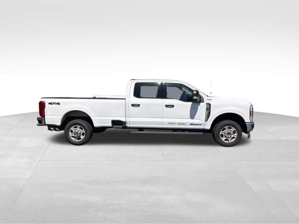 2025 Ford Super Duty F-350 SRW XL