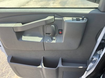 2026 Chevrolet Express Passenger LS