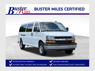 2025 Chevrolet Express Passenger 1LT