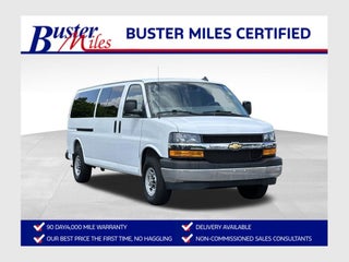 2025 Chevrolet Express Passenger 1LT