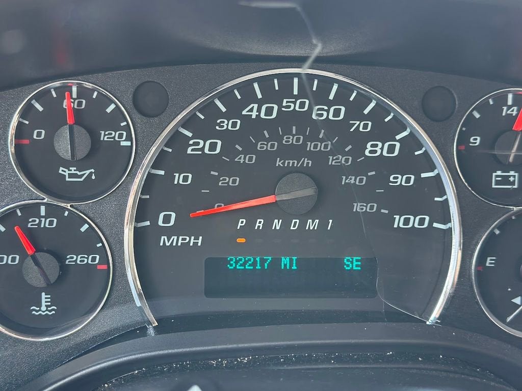 2024 Chevrolet Express Passenger 3500 1LT