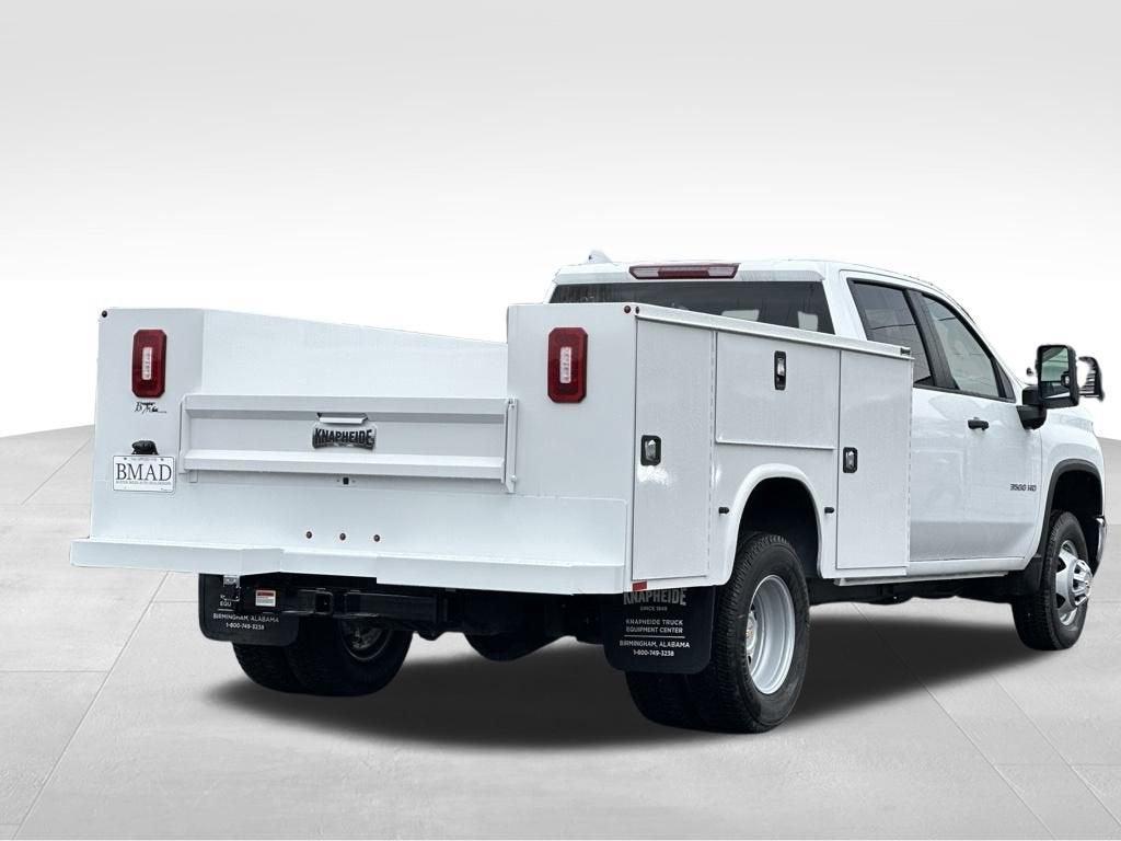 2025 Chevrolet Silverado 3500 HD Chassis Cab Work Truck
