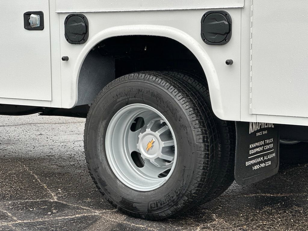 2025 Chevrolet Silverado 3500 HD Chassis Cab Work Truck