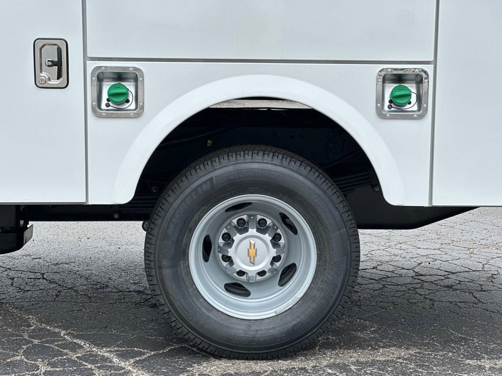 2025 Chevrolet Silverado 3500 HD Chassis Cab Work Truck