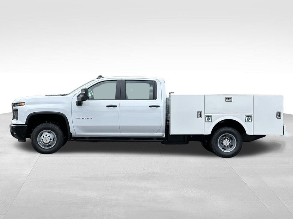 2025 Chevrolet Silverado 3500 HD Chassis Cab Work Truck