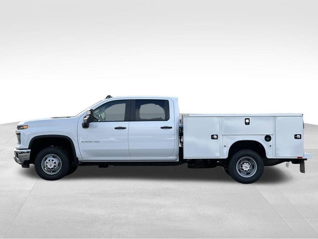 2025 Chevrolet Silverado 3500 HD Chassis Cab Work Truck