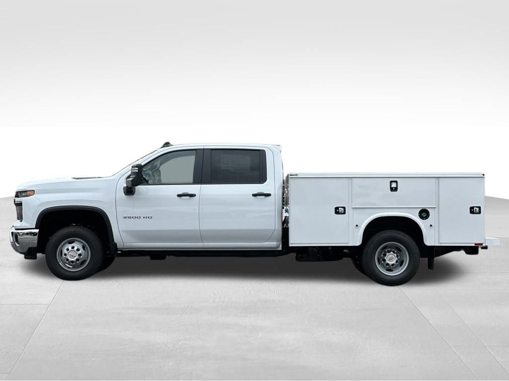 2025 Chevrolet Silverado 3500 HD Chassis Cab Work Truck
