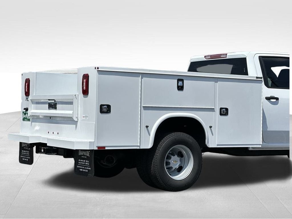 2025 Chevrolet Silverado 3500 HD Chassis Cab Work Truck