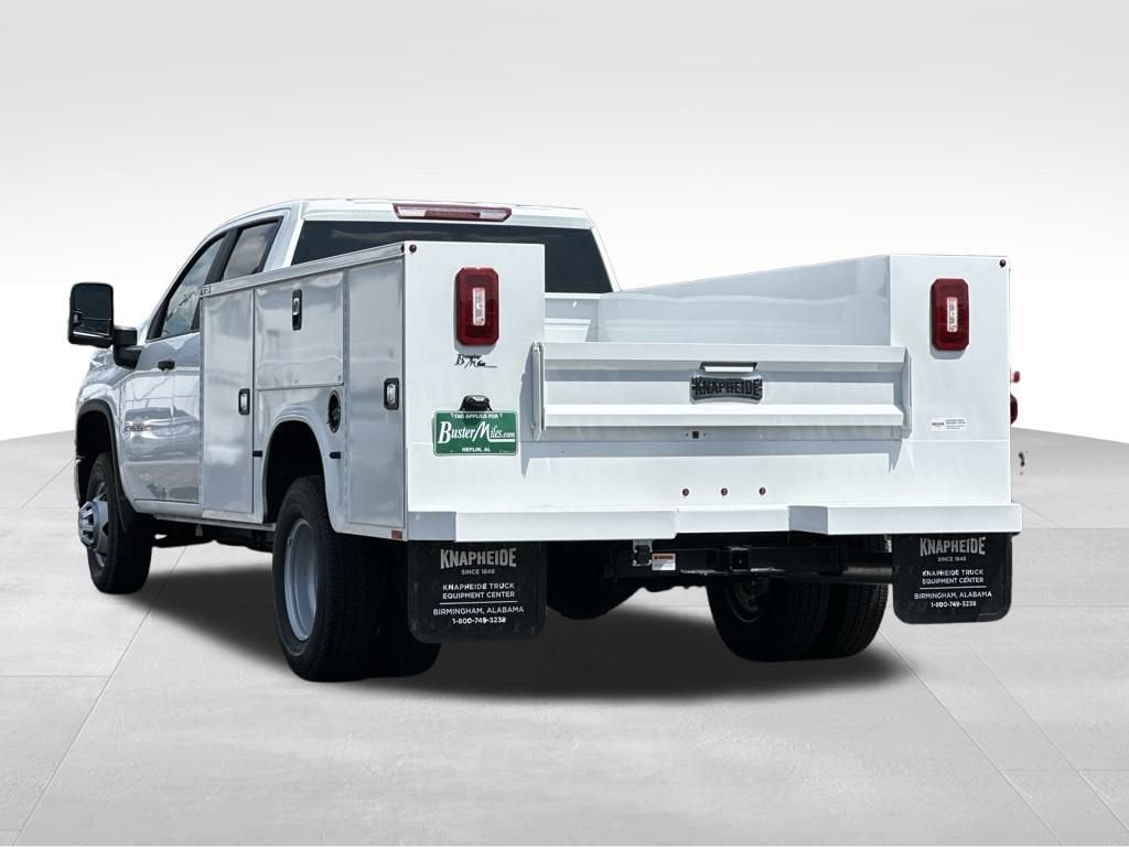 2025 Chevrolet Silverado 3500 HD Chassis Cab Work Truck