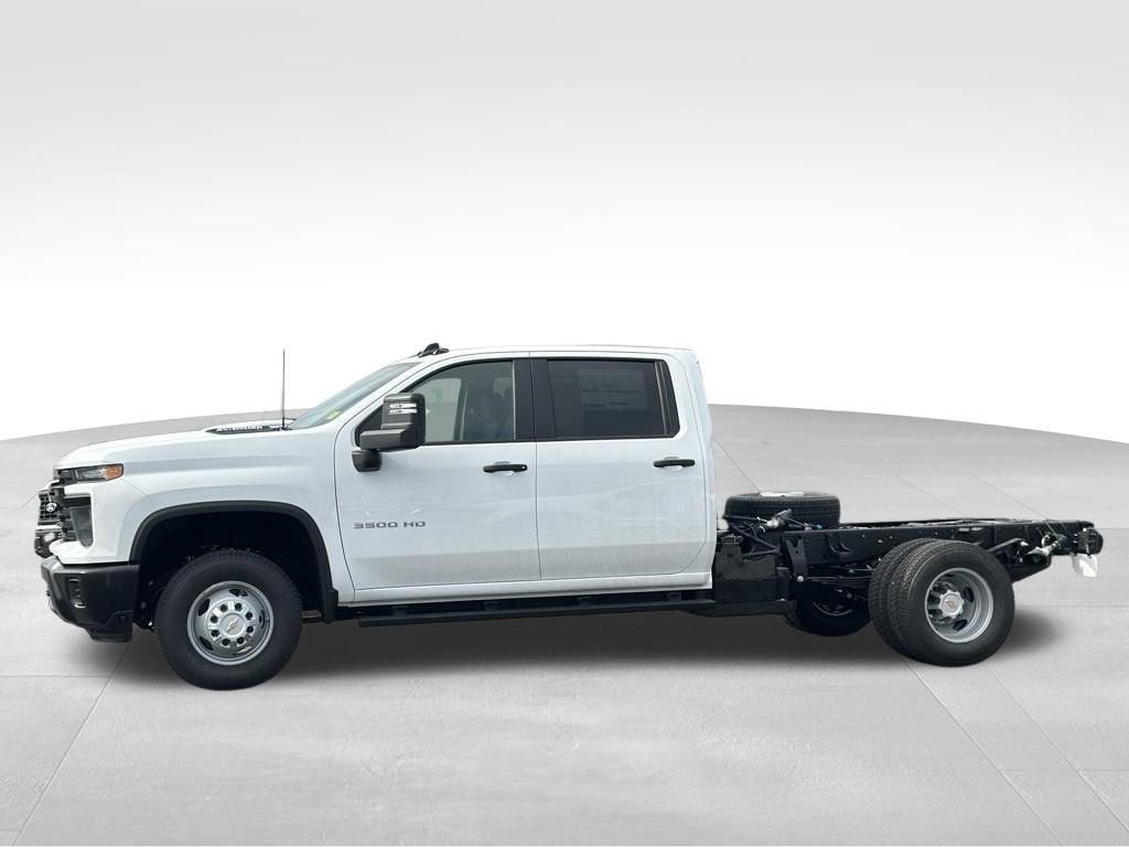 2026 Chevrolet Silverado 3500 HD Chassis Cab Work Truck