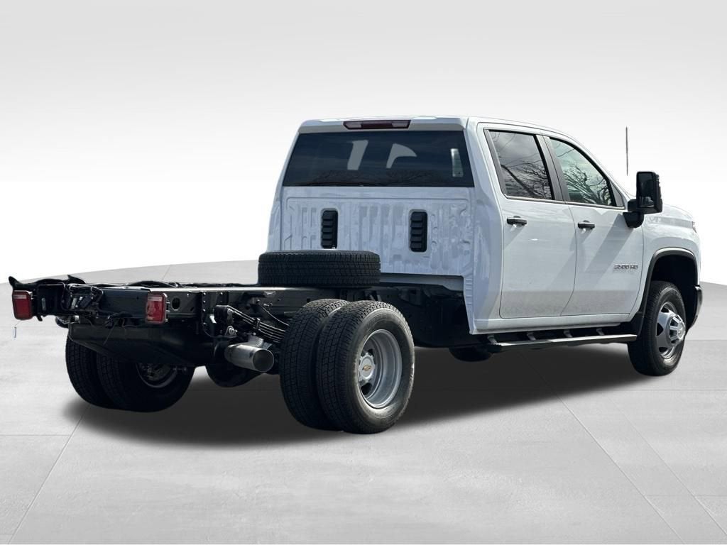 2026 Chevrolet Silverado 3500 HD Chassis Cab Work Truck