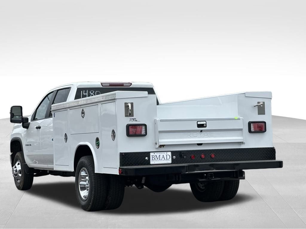2025 Chevrolet Silverado 3500 HD Chassis Cab Work Truck