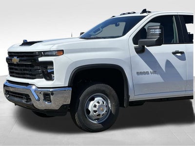 2025 Chevrolet Silverado 3500 HD Chassis Cab Work Truck