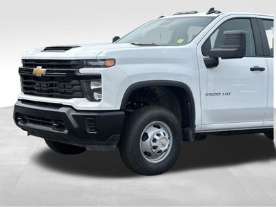 2026 Chevrolet Silverado 3500 HD Chassis Cab Work Truck