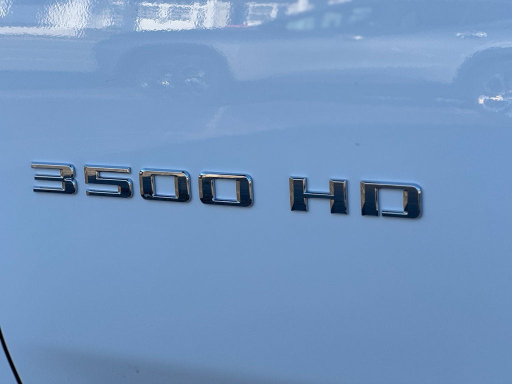 2026 Chevrolet Silverado 3500 HD Chassis Cab LT