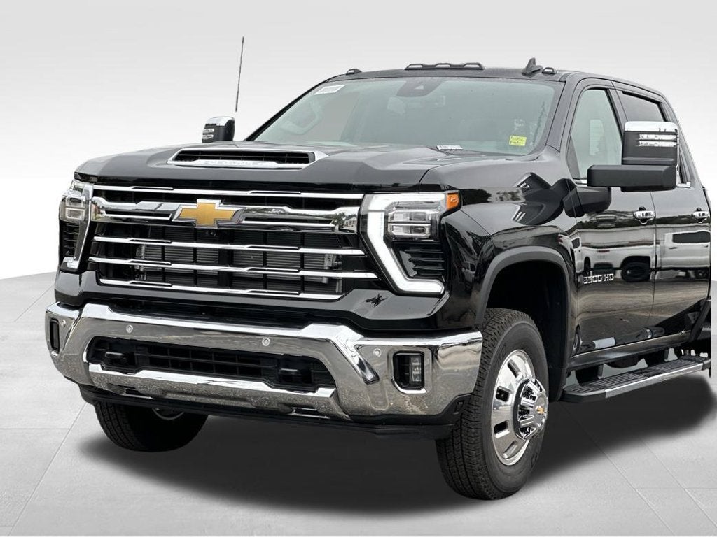 2026 Chevrolet Silverado 3500 HD LTZ DRW