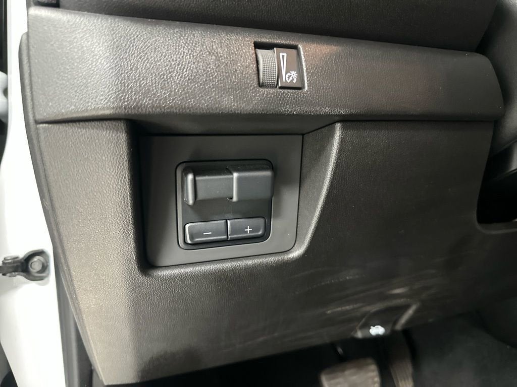 2024 Chevrolet Colorado WT