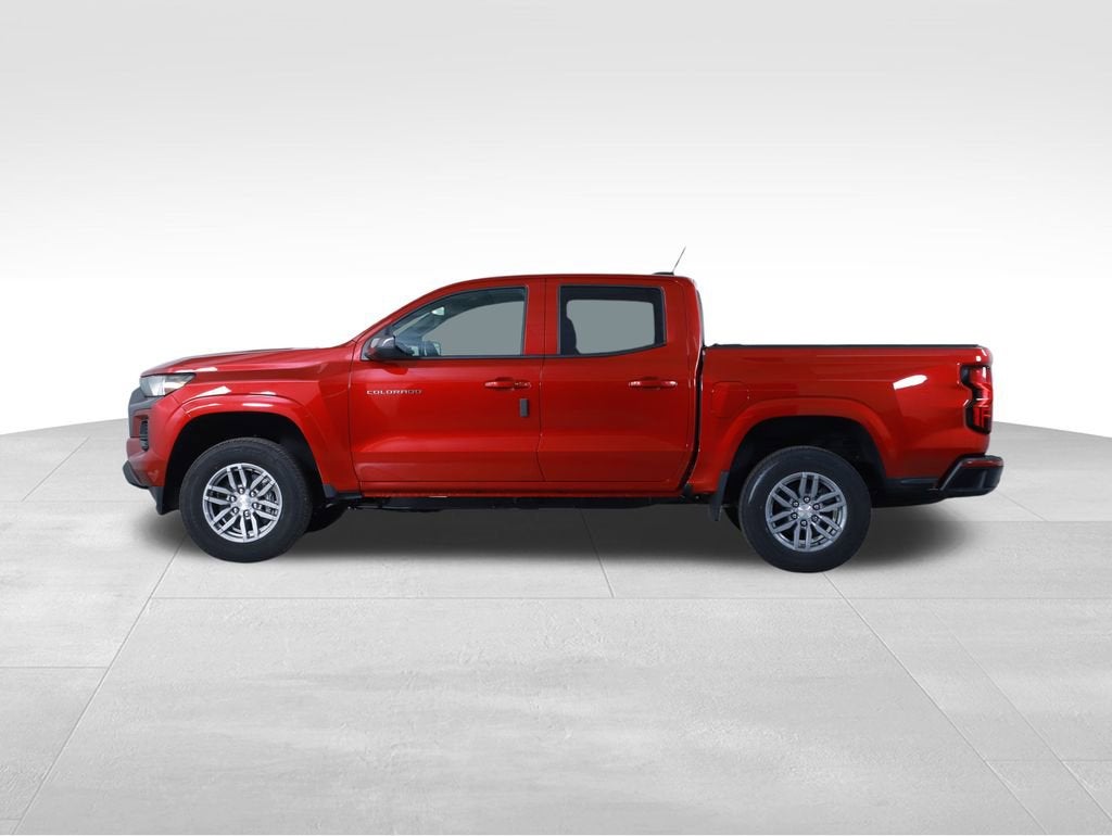 2025 Chevrolet Colorado WT/LT
