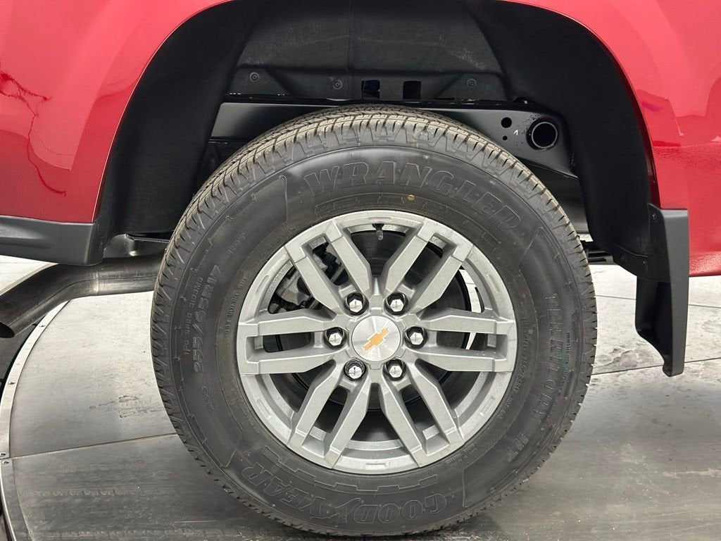 2025 Chevrolet Colorado WT/LT