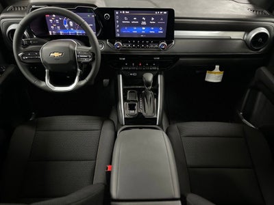 2025 Chevrolet Colorado WT/LT