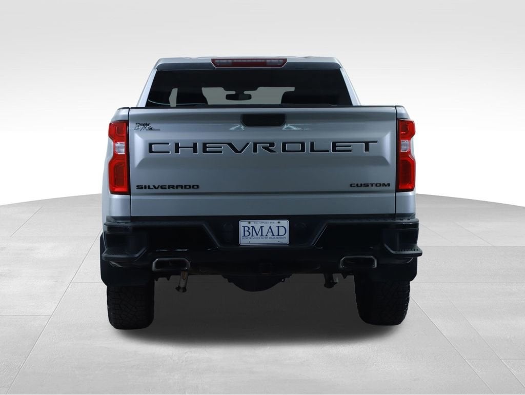 2021 Chevrolet Silverado 1500 Custom Trail Boss