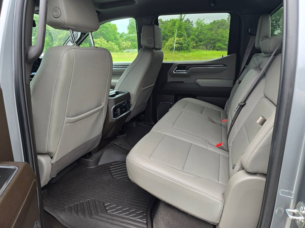 2024 Chevrolet Silverado 1500 LTZ - Photo 6
