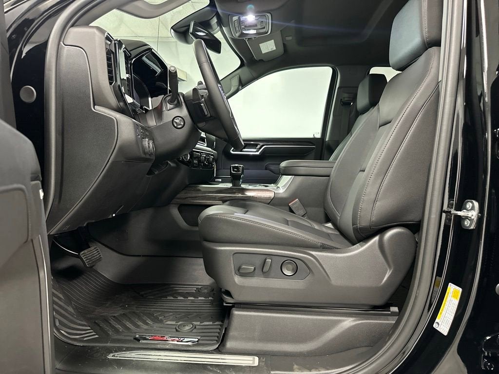2026 Chevrolet Silverado 1500 LTZ - Photo 22