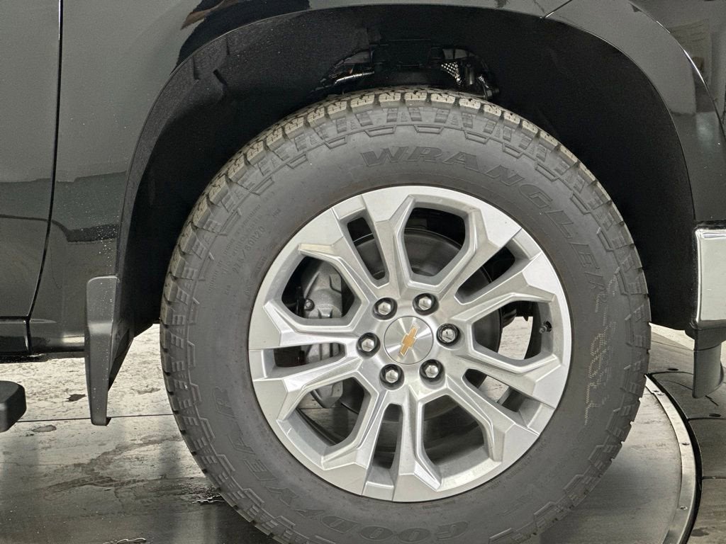 2026 Chevrolet Silverado 1500 LTZ - Photo 32