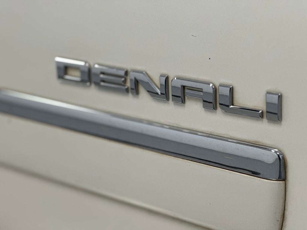 2011 GMC Yukon XL Denali