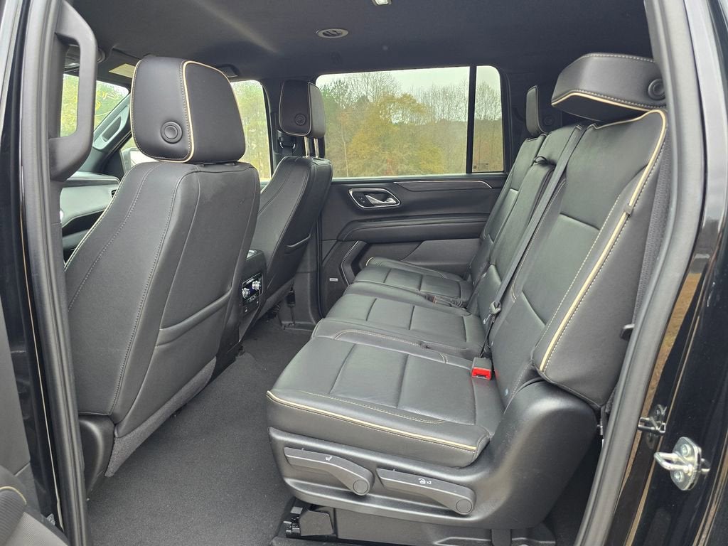 2024 GMC Yukon XL SLT