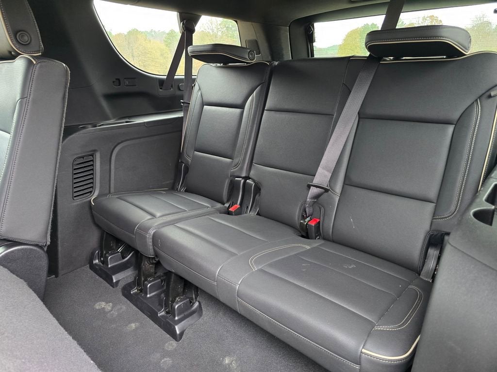 2024 GMC Yukon XL SLT