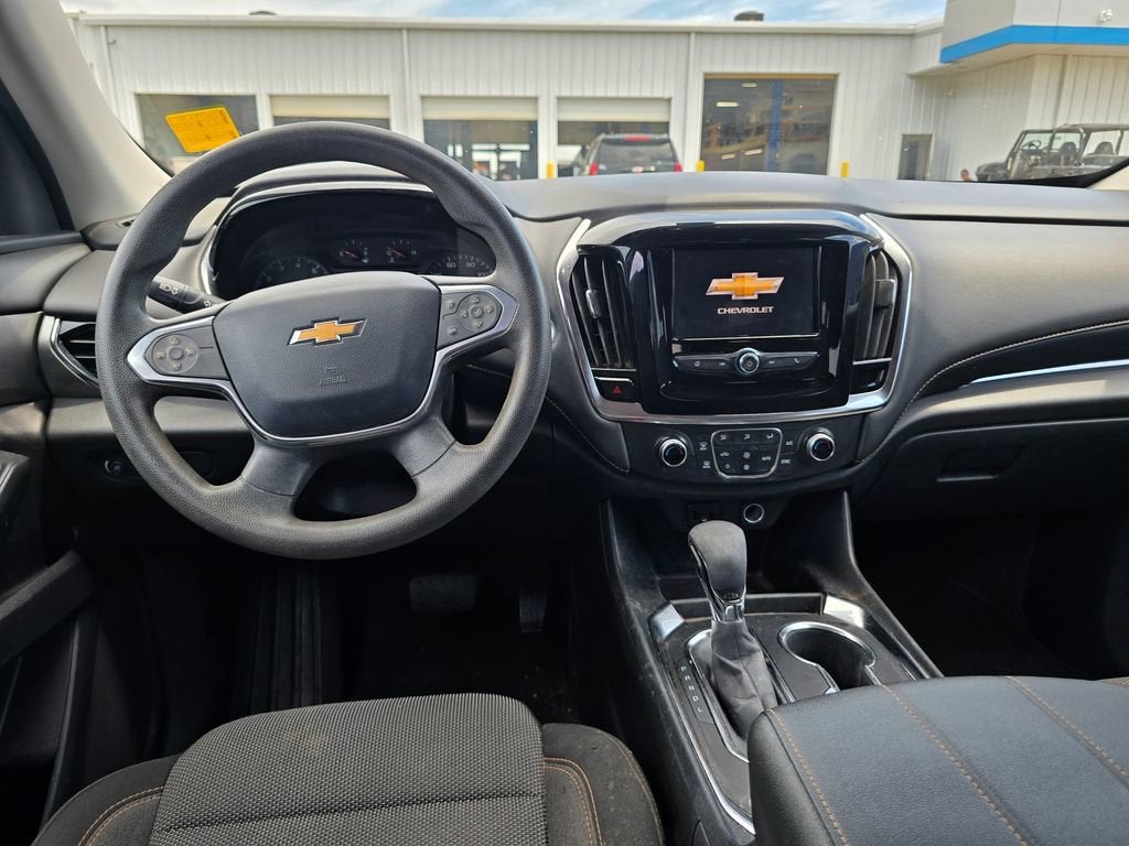 2021 Chevrolet Traverse LS