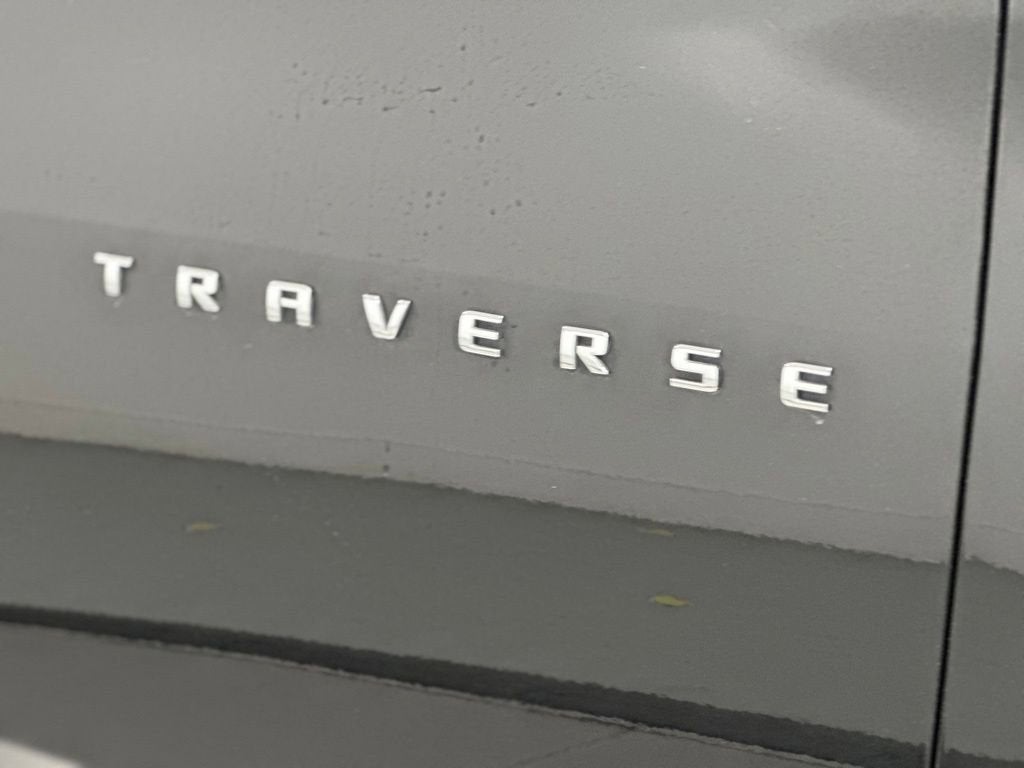 2021 Chevrolet Traverse LS