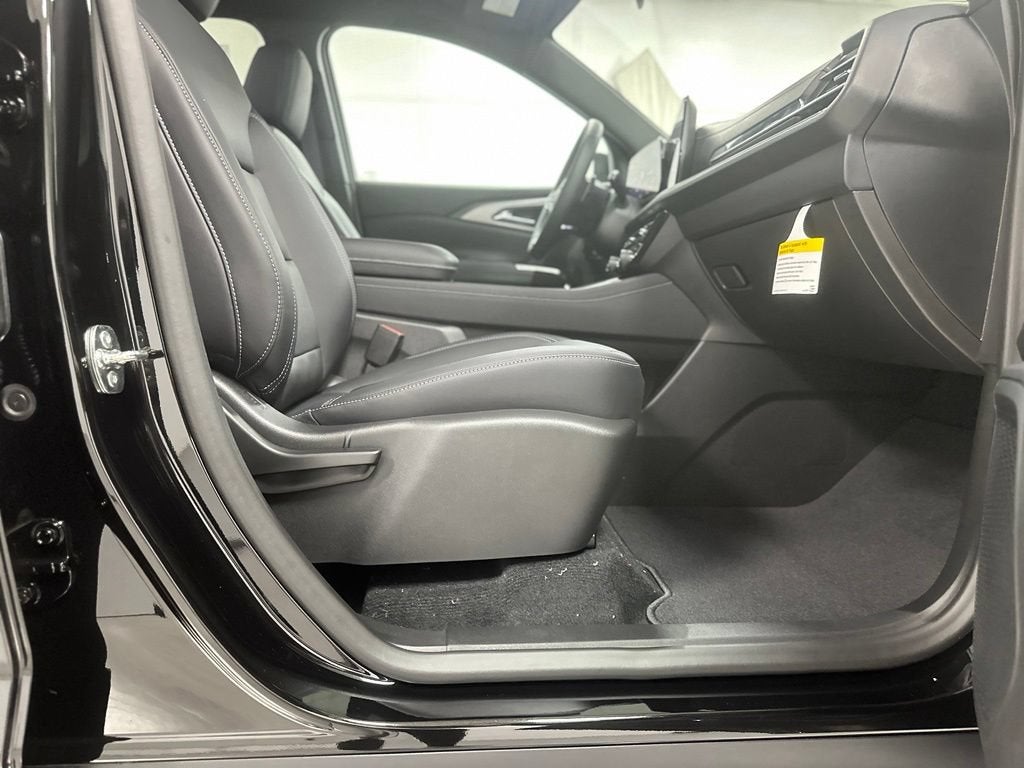 2027 Chevrolet Traverse LT - Photo 27