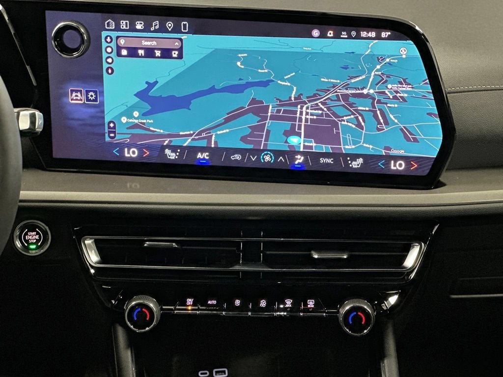 2027 Chevrolet Traverse LT - Photo 23