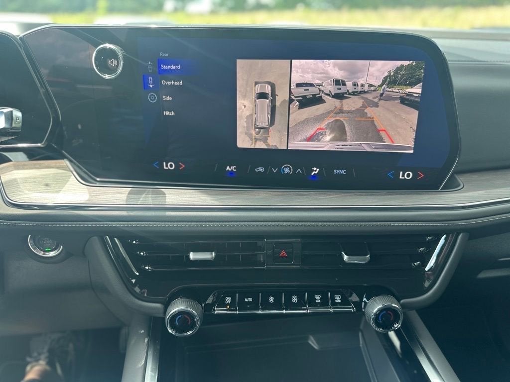 2025 Chevrolet Tahoe LS