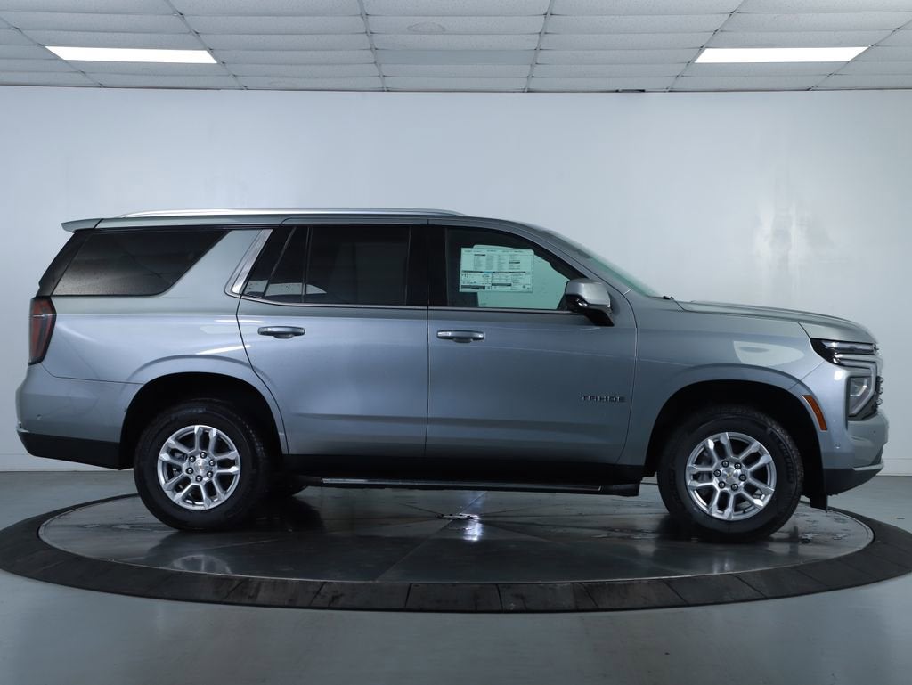 2025 Chevrolet Tahoe LS
