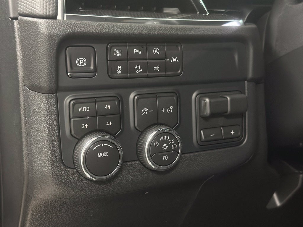 2027 Chevrolet Tahoe RST