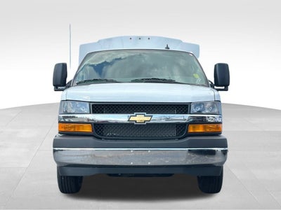2026 Chevrolet Express Cutaway 3500 1WT
