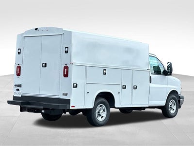 2026 Chevrolet Express Cutaway 3500 1WT