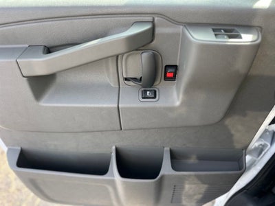 2026 Chevrolet Express Cutaway 3500 1WT